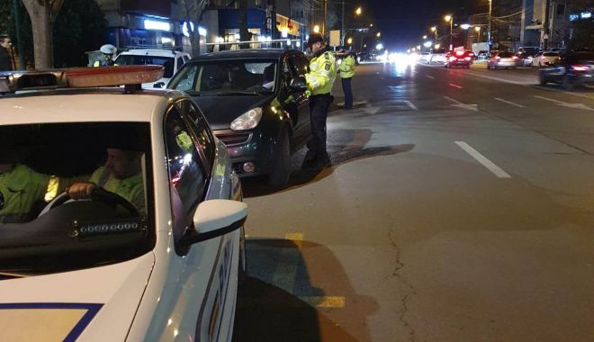 Şofer drogat la volan, cu amfetamină și cannabis, prins de poliţiştii constănţeni - x-razie-1678612516.jpg