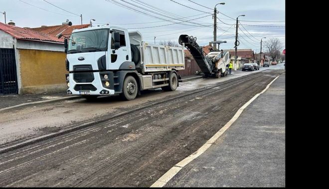 Atenţie, şoferi! Se reabilitează carosabilul de pe strada Mureșului