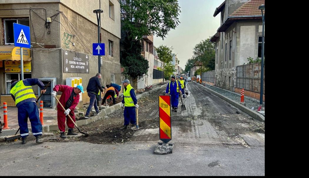 Constanţa: S-a reluat procesul de reabilitare a carosabilului de pe strada Cuza Vodă