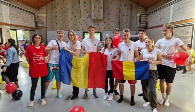 Elevii de la Liceul Teoretic „Carmen Sylva”, schimb de experienţă în Belgia
