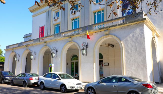 Seară lirică la Teatrul ”Oleg Danovski”, cu participarea unui multi-premiat elev al Colegiului de Arte - x-seara-lirica-1682417375.jpg