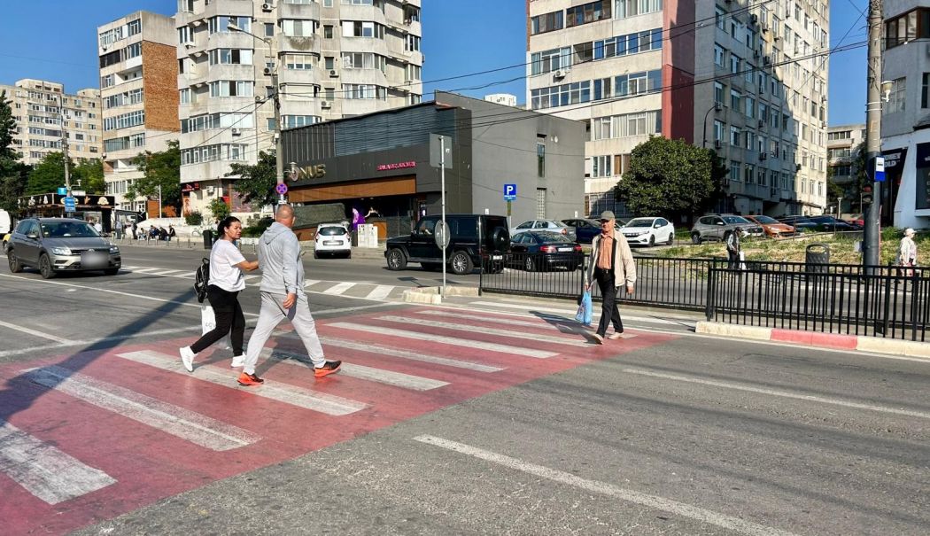 Lucrări pe strada Soveja pentru un nou sistem de semaforizare inteligentă - x-semaforizare-1749031662.jpeg