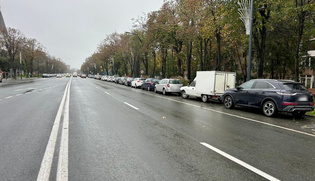 Lucrările de montare a separatorilor de trafic, în plină desfășurare. Unde sunt montați aceștia - x-separatori-1762515800.jpg