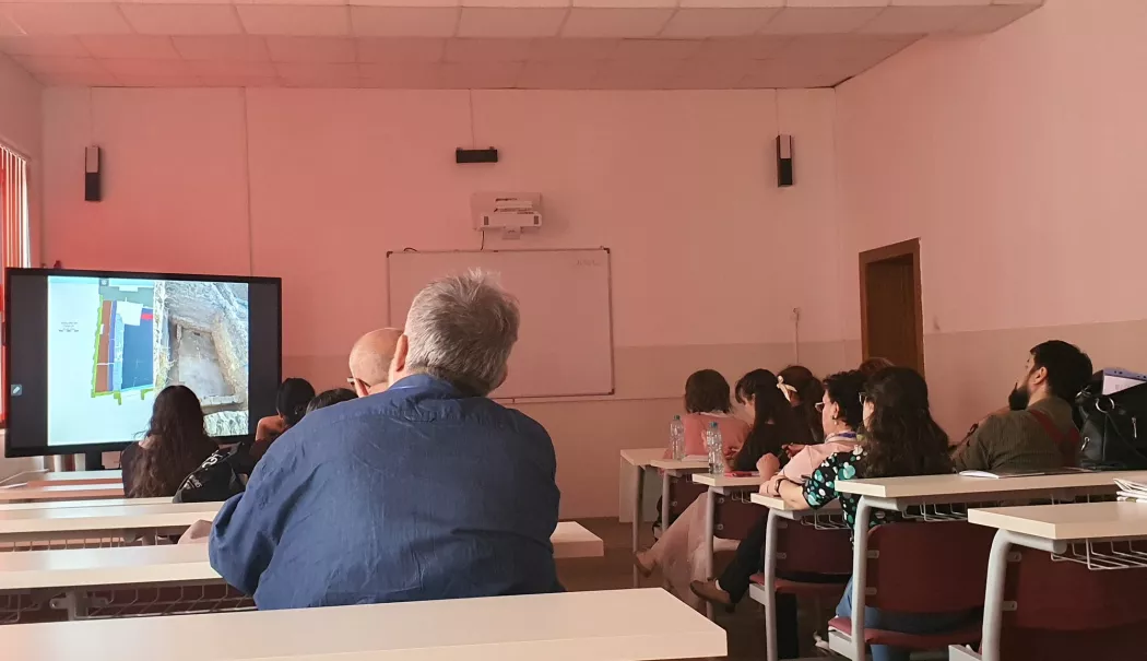 Arheologii constănțeni au prezentat la Sibiu rezultatele unor cercetări din Dobrogea