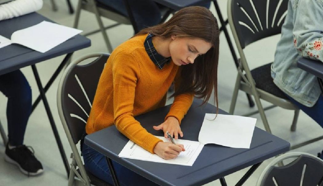 Elevii constănţeni se pregătesc pentru cea de-a treia simulare a examenelor naţionale