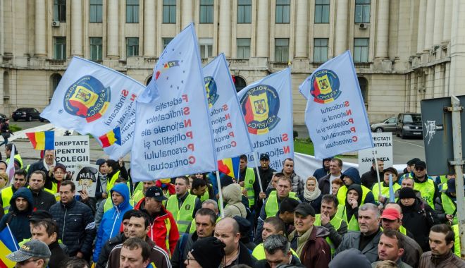 Polițiștilor nu le-a mai fost decontată naveta de luni bune. „Iată un motiv pentru care vrem dreptul să facem grevă!”