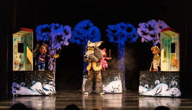 Un spectacol pentru spectatori mici și… mari, la Teatrul ”Căluțul ce Mare” - x-teatrul-calutul-de-mare-1686318185.jpg