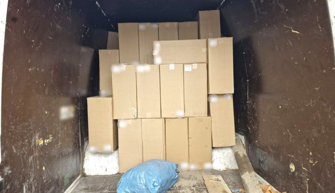 Peste 65.000 pachete de țigări marcate necorespunzător, în valoare de 1.300.000 lei, descoperite de polițiștii de frontieră - x-tigari-garda-frontiera-1680771261.jpg