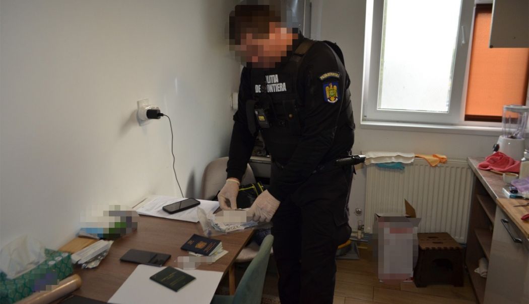 Doi traficanți de migranți au fost identificați de polițiști - x-trafic-migranti-1717416465.jpg