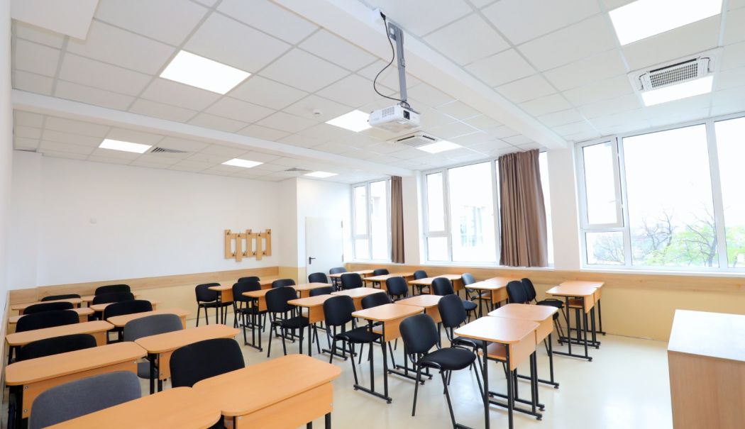 Lucrările de reabilitare ale Liceului Teoretic „Traian” se apropie de final - x-traian-12-1715254386.jpeg
