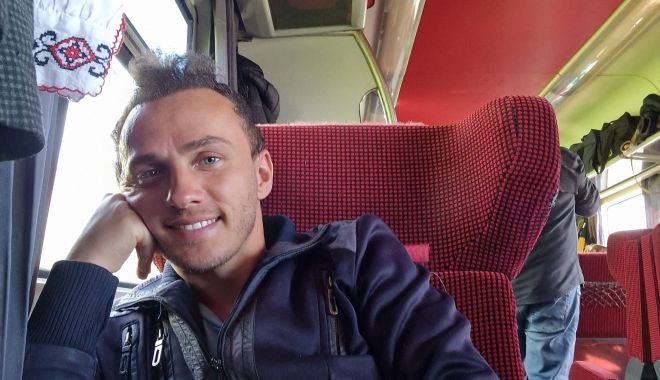 Artistul Mihai Trăistariu, lăsat fără permisul auto de Poliție. „E bine și cu trenul” - x-traistariu-tren-1683186614.jpg