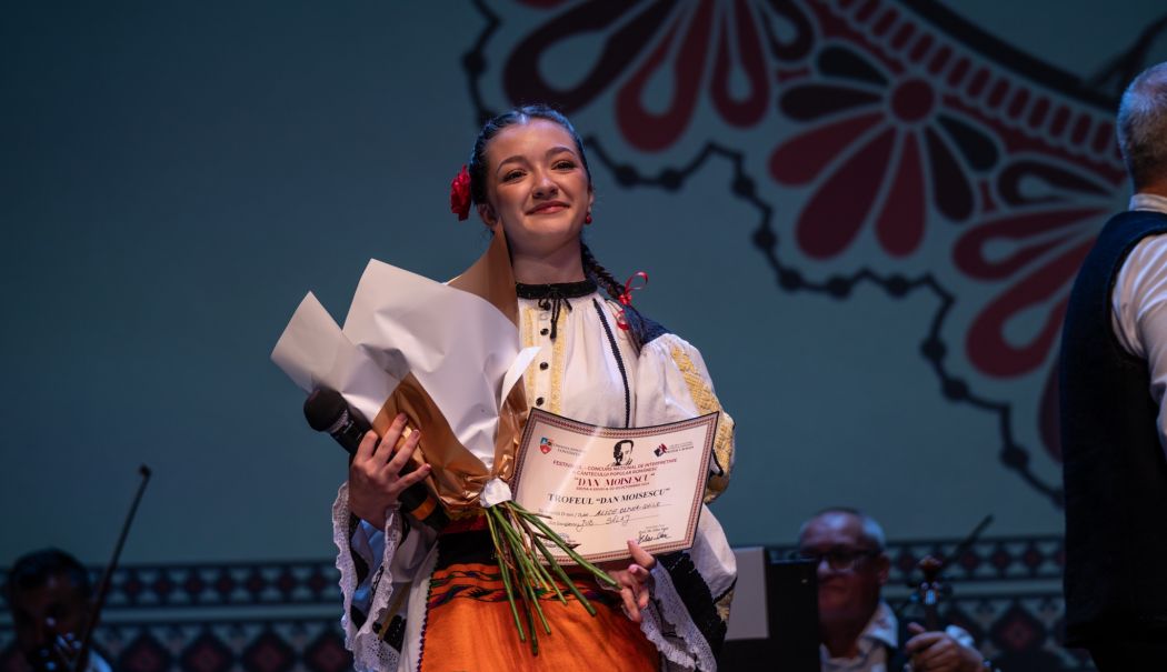 Trofeul Festivalului-Concurs „Dan Moisescu”, câștigat de o interpretă din județul Sălaj