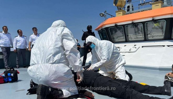 GALERIE FOTO. Inspectorul general al Poliției de Frontieră și directorul adjunct Frontex, prezenți la un exercițiu pe mare, la Mangalia - x-vizita-frontiera-mangalia-2-1689756790.jpg
