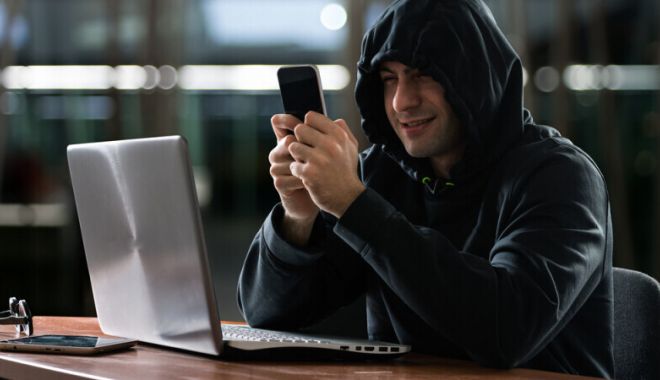 Metodă modernă de înșelătorie, la început de 2022. „Mamă, am nevoie urgentă de bani!” - xaccidentulwhatsapp-1641380253.jpg