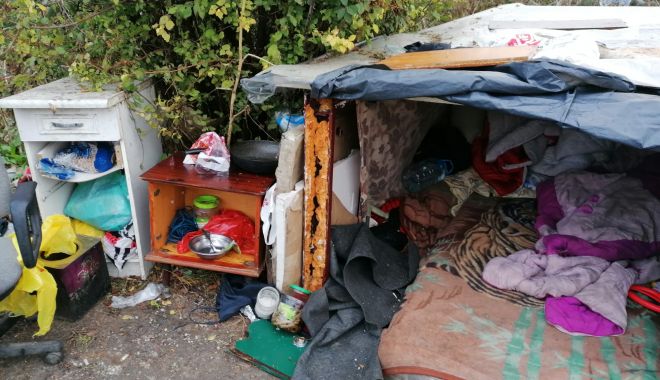 Adăpost improvizat, dezafectat de poliţiştii locali - xadapost-1636119679.jpg