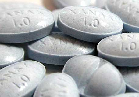 Ce pedeapsă a primit o farmacistă pentru trafic cu xanax? - xanaxaddiction-1318884580.jpg