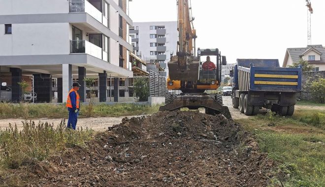 Străzile din zona Universităţii Ovidius vor fi asfaltate - xasfaltare-1665390155.jpg