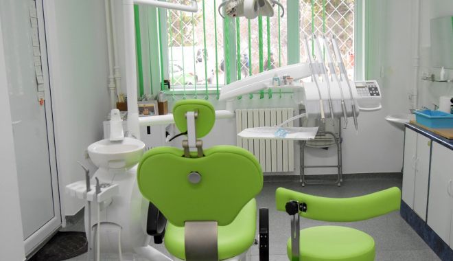 Iată unde se oferă asistență stomatologică GRATUITĂ pentru preșcolari, elevi și studenți, la Constanţa - xasistentastomatologica-1642685169.jpg