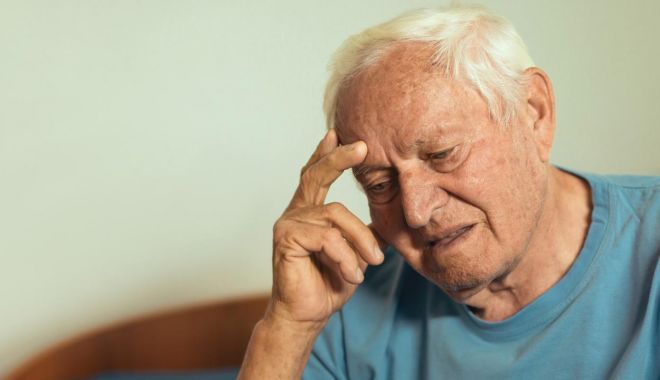 Bătrân păcălit prin metoda Accidentul – varianta COVID-19. A dat 10.000 de dolari pentru un „aparat de oxigen” - xbatranpacalit-1645197525.jpg