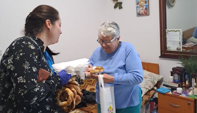 Beneficiarii Căminului pentru Persoane Vârstnice se pregătesc de sărbători - xcamin-1671458732.jpeg