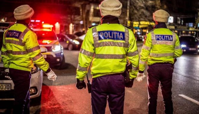 Polițiștii au verificat carantinații, de Crăciun. Mai mulți constănțeni sancționați! - xcarantina-1640610515.jpg