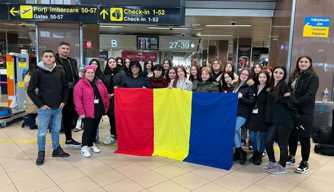 Trei săptămâni de practică în Salonic pentru 21 de liceeni de la „C.A. Rosetti” - xcarosetti-1676289229.jpg