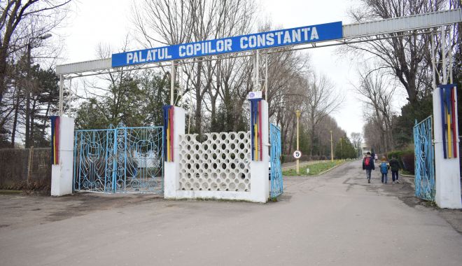 Cercuri de fanfară și instrumente de suflat și percuție la Palatul Copiilor