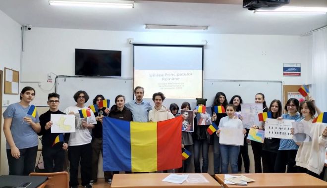 Elevii Colegiului de Arte au marcat Unirea prin activități creative - xcolegiuldearte-1674723767.jpg