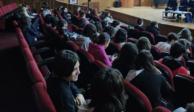 ”Școala fără bullying”, campanie promovată în rândul elevilor Colegiului de Arte - xcolegiuldearte-1675160508.jpg