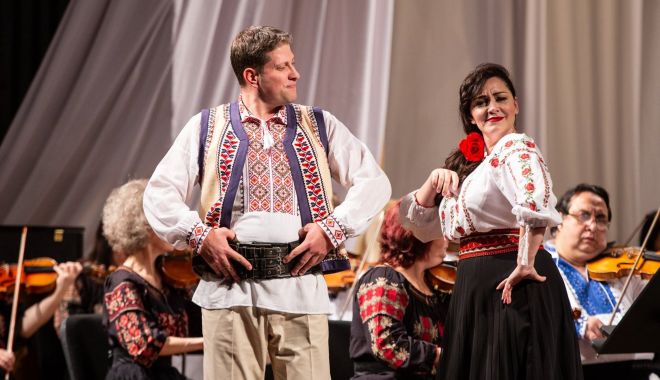 Un centenar de muzică românească, celebrat pe scena Teatrului „Oleg Danovski” - xconcerttnob-1673625318.jpg