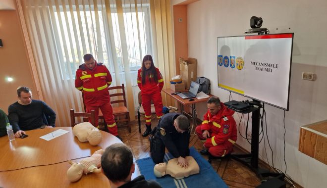 Cursuri de prim ajutor de bază pentru jandarmii constănțeni - xcursuriprimajutor-1676633724.jpg