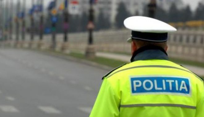 Poliția Rutieră sancționează neregulile din transportul deșeurilor pe drumurile publice - xdeseuri3-1657457839.jpg