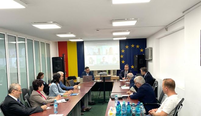 Întâlnire între specialiștii antidrog și organizațiile nonguvernamentale pentru prevenirea consumului de droguri