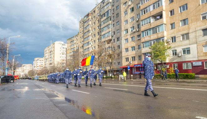 Fără certificat verde, în public, la parada de 1 Decembrie - xfaracertificat-1638279288.jpg