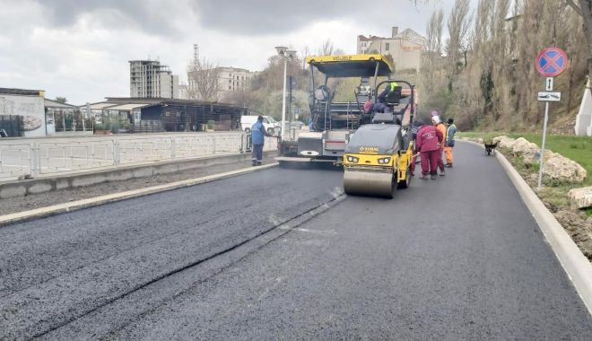 Fără inundaţii în Portul Tomis! Strada Lebedei, reamenajată pentru colectarea apelor pluviale - xfarainundatii-1637063184.jpg
