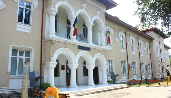 „Meleaguri, etnii, credințe”, pe simezele Muzeului Marinei - xgrafica-1668169314.jpg
