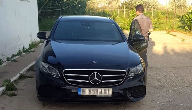 Mercedes căutat de polițiștii din Belgia, depistat la Năvodari - xmasinagarda2-1654242984.jpg