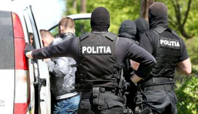 Constănțean de 82 de ani, păcălit prin metoda „accidentul”. Doi suspecți au fost reținuți - xmetodaaccidentaliar-1666001432.jpg