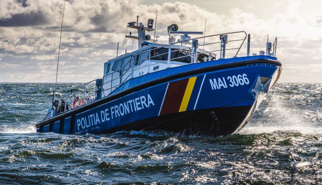 UPDATE. OPERAŢIUNE DE SALVARE! Navă cu zeci de migranţi, lângă Vama Veche - xnavamigranti2-1660893869.jpg