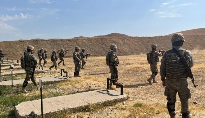 Militarii din plutonul de Poliție Militară, prezenți la exercițul „Noble Partner” din Georgia