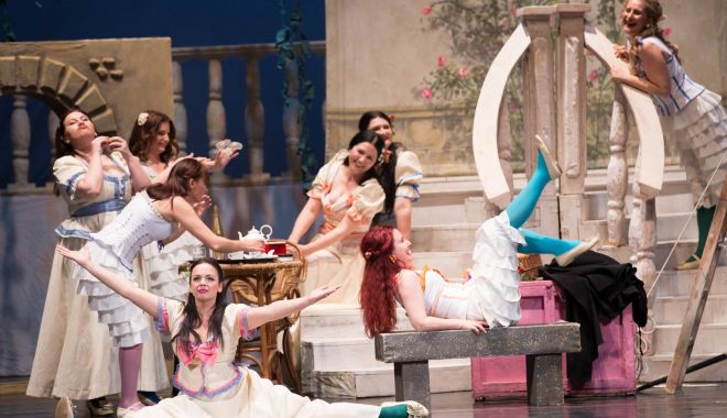 Gală de balet și operă bufă, pe scena Teatrului „Oleg Danovski” - xolegdanovski-1676027191.jpg