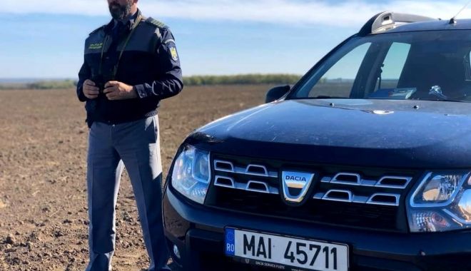 Șofer depistat cu un permis de conducere fals, la poarta 10 de acces în port - xpermisfals-1665140619.jpg