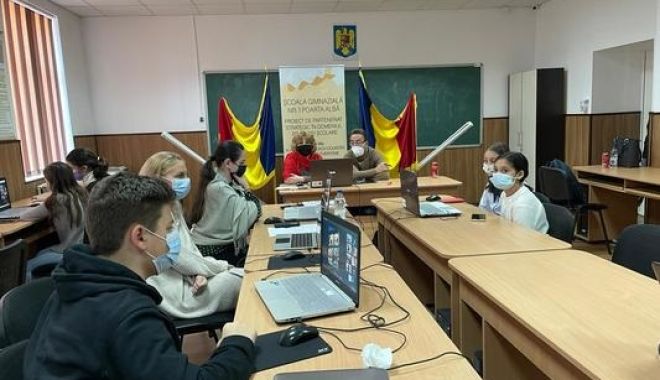 Elevii din Poarta Albă au vizitat, virtual, școlile partenere în proiectul Erasmus - xpoartaalba-1643804858.jpg