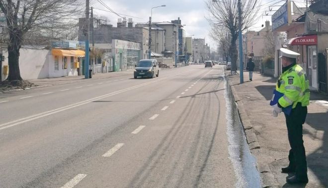 Poliţiştii locali constănţeni, campanie de informare pe străzile din centrul municipiului - xpolitistiilocali-1646916431.jpg