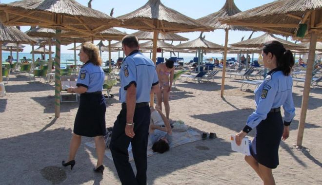 Zeci de amenzi, date de Poliție în stațiunile de pe litoral - xprotectiaanimalelo-1628771577.jpg