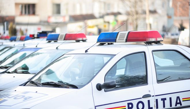 Razie în sudul litoralului! Zeci de maşini, oprite de poliţişti - xrazieinsudullitoralului-1659959557.jpg