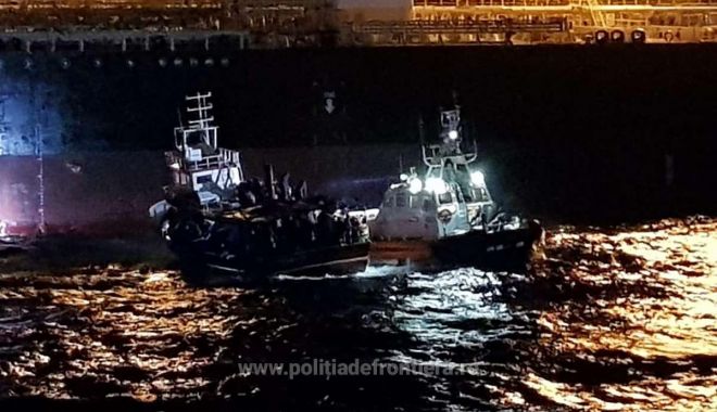 Aproape 250 de migranți, salvați de pe mare de nava amiral „Ștefan cel Mare” - xsalvarenavastefan1-1638272551.jpg