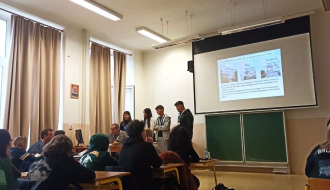 Schimb de experiență în Cehia, pentru o delegație a Școlii 
