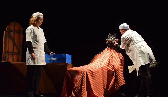 Teatrul ”Căluțul de mare” a suplimentat spectacolul de sâmbătă ”Poveste… cu Scufița roșie” - xspectacolsuplimentat-1647350935.jpg