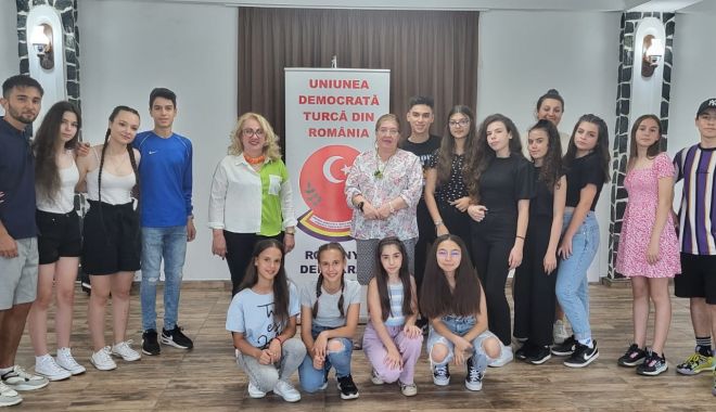 Tabără culturală destinată elevilor care studiază limba turcă şi studenților - xtabaraudtr-1658749163.jpg